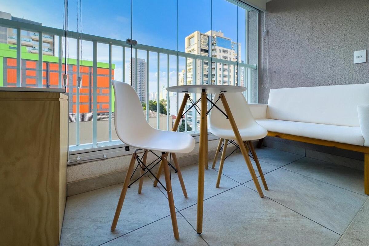 Apartment Just Brooklin, A Smart, Modern Space *